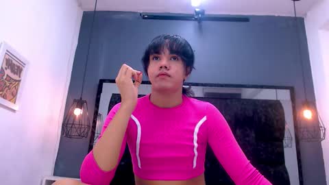 Snapshot of andrea_gill_ chatting on 11-28-25, 08:11 Andres Gil online show from 11-28-25, 08:11