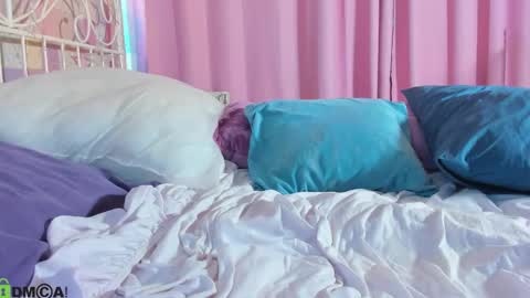 Andrea hereGMT7Mon Tue Wen ThFri Sat Su 0300am-0900am. online show from 02-03-26, 06:22