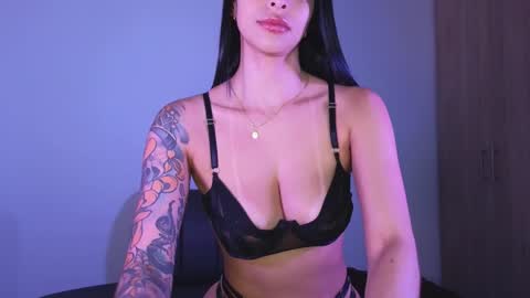    online show from 02-02-25, 12:30