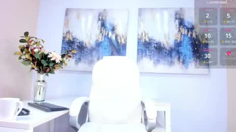 Snapshot of andreaa_zoee_ chatting on 04-28-26, 02:22 Andrea Zoelins online show from 04-28-26, 02:22