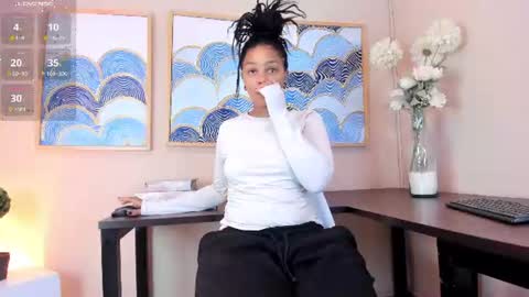 Snapshot of andreaa_zoee_ chatting on 06-27-26, 08:47 Andrea Zoelins online show from 06-27-26, 08:47
