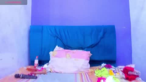 Snapshot of andrealopezaenmar chatting on 06-28-26, 01:11 andrealopezaenmar online show from 06-28-26, 01:11
