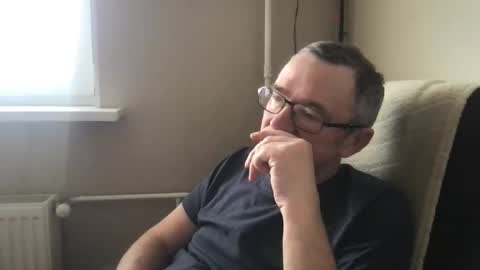 Snapshot of andreass60 chatting on 01-09-26, 09:34 andreass60 online show from 01-09-26, 09:34