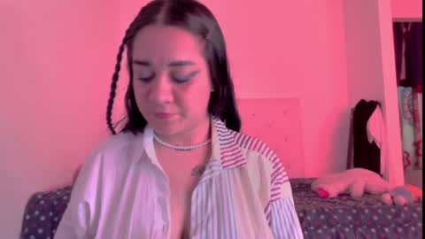 Snapshot of andrebigboobs chatting on 12-03-24, 08:17 Andre online show from 12-03-24, 08:17