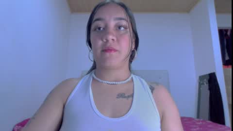 Snapshot of andrebigboobs chatting on 01-03-25, 08:32 Andre online show from 01-03-25, 08:32