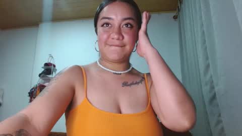 Snapshot of andrebigboobs chatting on 02-19-25, 02:12 Andre online show from 02-19-25, 02:12