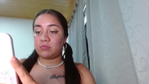 Snapshot of andrebigboobs chatting on 03-05-25, 09:59 Andre online show from 03-05-25, 09:59