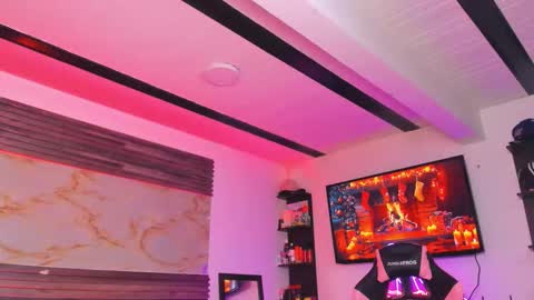 Snapshot of andrees_s chatting on 11-20-25, 01:17 andrees_s online show from 11-20-25, 01:17