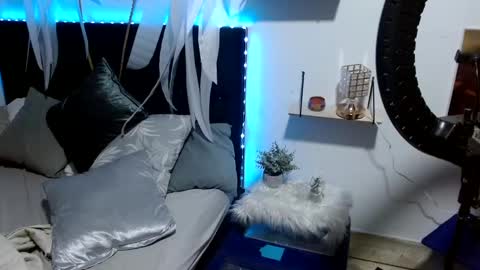 Snapshot of andreewwolffman chatting on 12-06-24, 08:26 Andrew online show from 12-06-24, 08:26