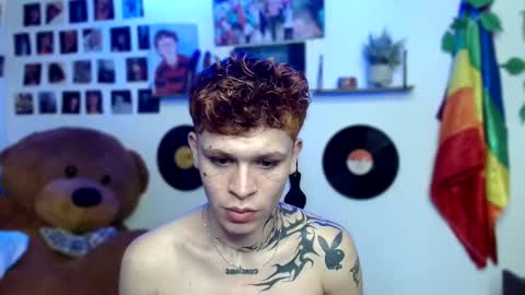 Snapshot of andreewwolffman chatting on 03-07-25, 06:24 Andrew online show from 03-07-25, 06:24