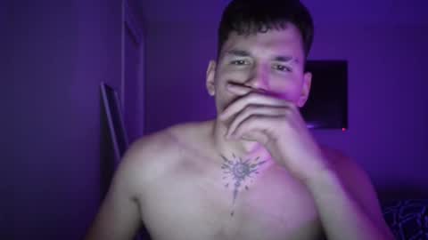 andres817542 online show from 12-29-24, 08:00