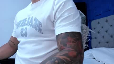 insta andres clark  online show from 09-28-25, 05:18