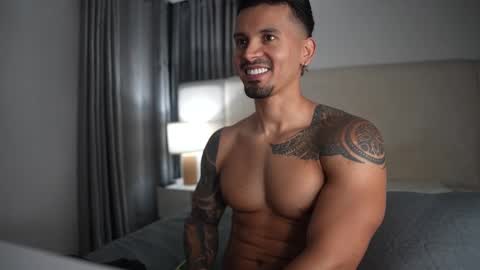 Snapshot of andres_fit09 chatting on 02-22-26, 01:51 Andres Lopez online show from 02-22-26, 01:51