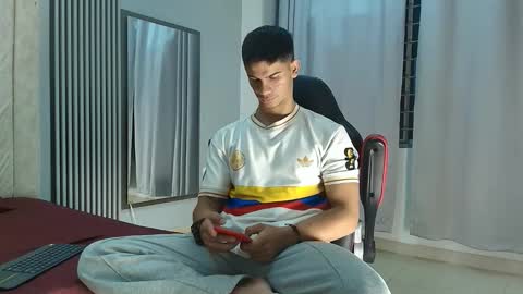 andres_stud online show from 09-29-25, 04:28
