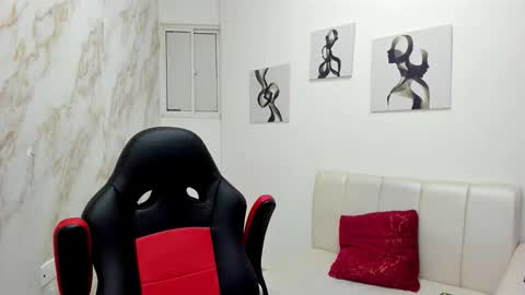 andres_stud online show from 10-15-25, 04:23