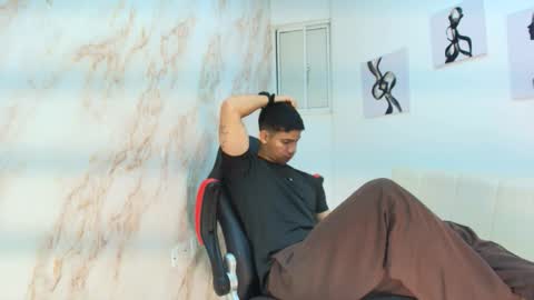 andres_stud online show from 12-03-25, 04:31