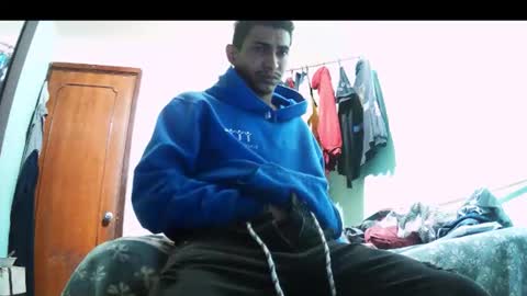 andrescaraballo18 online show from 04-03-26, 05:27