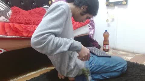 andresdark_07 online show from 02-01-26, 07:23