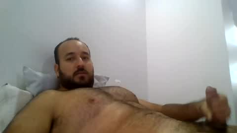 Snapshot of andressx06 chatting on 07-11-26, 07:05 andressx06 online show from 07-11-26, 07:05