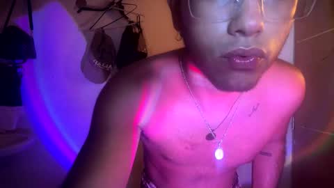 andreswhite_shotoflust online show from 05-05-26, 01:57