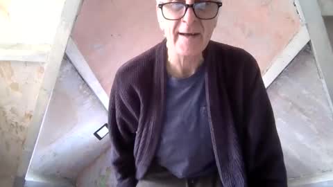 Andrew online show from 04-07-26, 12:38