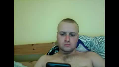 andrew3356577 online show from 01-19-25, 08:30