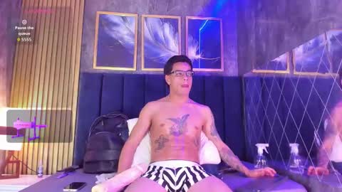 Snapshot of andrew_haalls chatting on 05-12-26, 10:29 andrew_haalls online show from 05-12-26, 10:29