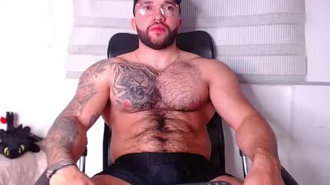 andrew_holden__ online show from 10-17-25, 12:36