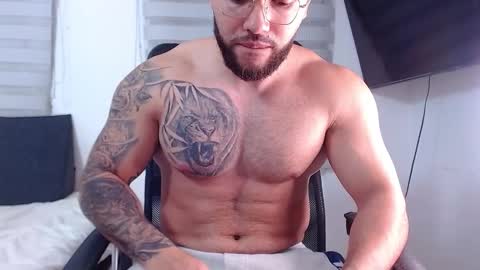 andrew_holden__ online show from 01-12-26, 11:32