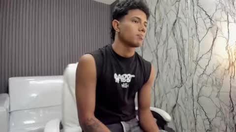 ANDREW online show from 12-19-25, 06:59