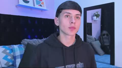 andrew restrepo online show from 07-08-26, 01:54