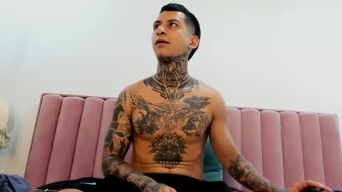 andrew_sanders69 online show from 12-21-25, 03:46