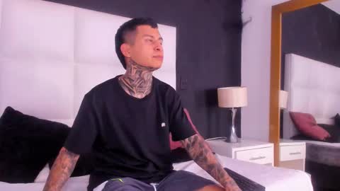 andrew_sanders69 online show from 01-13-26, 07:30