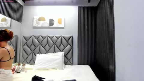 Andrew Taylor0 online show from 02-03-26, 06:22