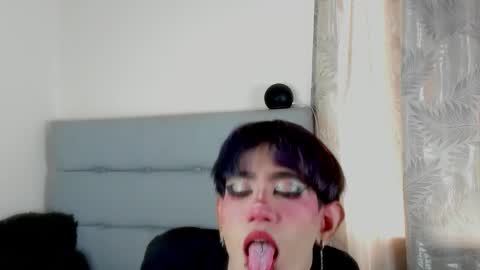 ANDREW independent model online show from 02-21-26, 07:04