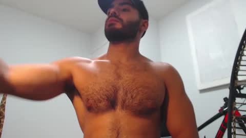 ANDREW WEST online show from 02-05-25, 01:15