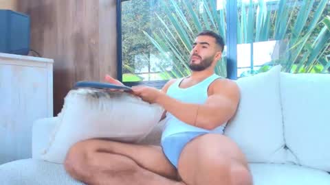 ANDREW WEST online show from 10-09-25, 06:17