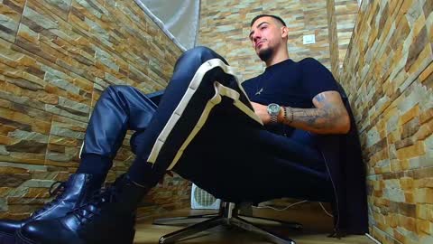 MasterRomania  online show from 01-18-25, 04:59