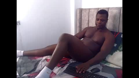 andrewburke06 online show from 11-19-25, 03:01