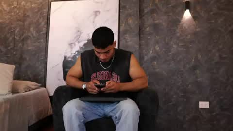 Snapshot of andrewcollen chatting on 07-07-26, 12:31 Andrew online show from 07-07-26, 12:31