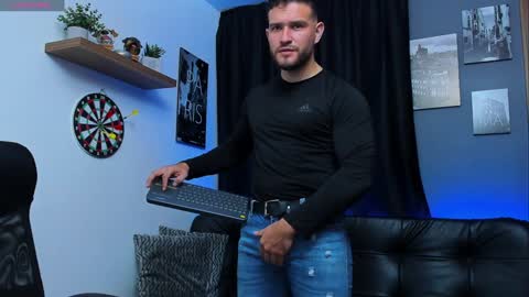 Snapshot of andrewdiaz_ chatting on 12-28-24, 10:58 Andrew Diaz online show from 12-28-24, 10:58