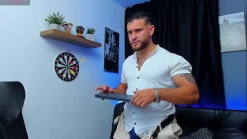 Snapshot of andrewdiaz_ chatting on 02-12-25, 12:58 Andrew Diaz online show from 02-12-25, 12:58