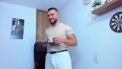 Snapshot of andrewdiaz_ chatting on 09-27-25, 04:23 Andrew Diaz online show from 09-27-25, 04:23