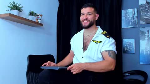 Snapshot of andrewdiaz_ chatting on 10-23-25, 05:51 Andrew Diaz online show from 10-23-25, 05:51