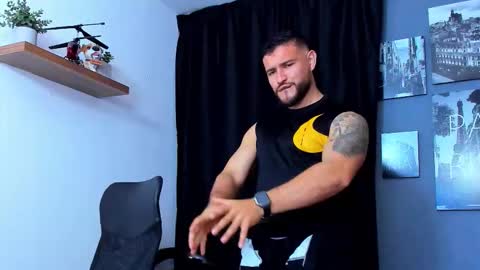 Snapshot of andrewdiaz_ chatting on 11-25-25, 06:02 Andrew Diaz online show from 11-25-25, 06:02