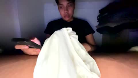 Snapshot of andrewhdez chatting on 03-09-25, 04:49 Andrew online show from 03-09-25, 04:49