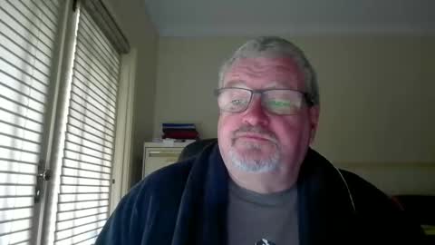 Snapshot of andrewj_au1964 chatting on 01-11-26, 07:41 andrewj_au1964 online show from 01-11-26, 07:41