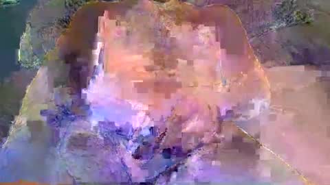 Snapshot of andrewlittle141 chatting on 04-05-26, 03:58 Andrew Hung online show from 04-05-26, 03:58