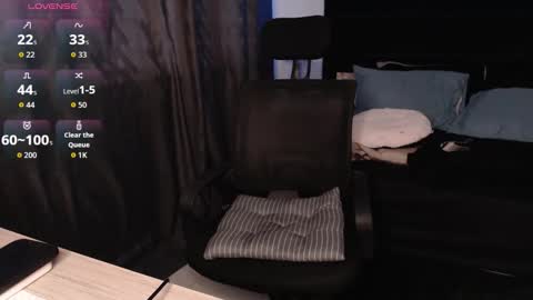 andrewmhilton_ online show from 02-10-26, 11:20