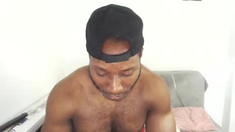 Snapshot of andrewoconnor__ chatting on 11-27-25, 12:40 Andrew Oconnor online show from 11-27-25, 12:40